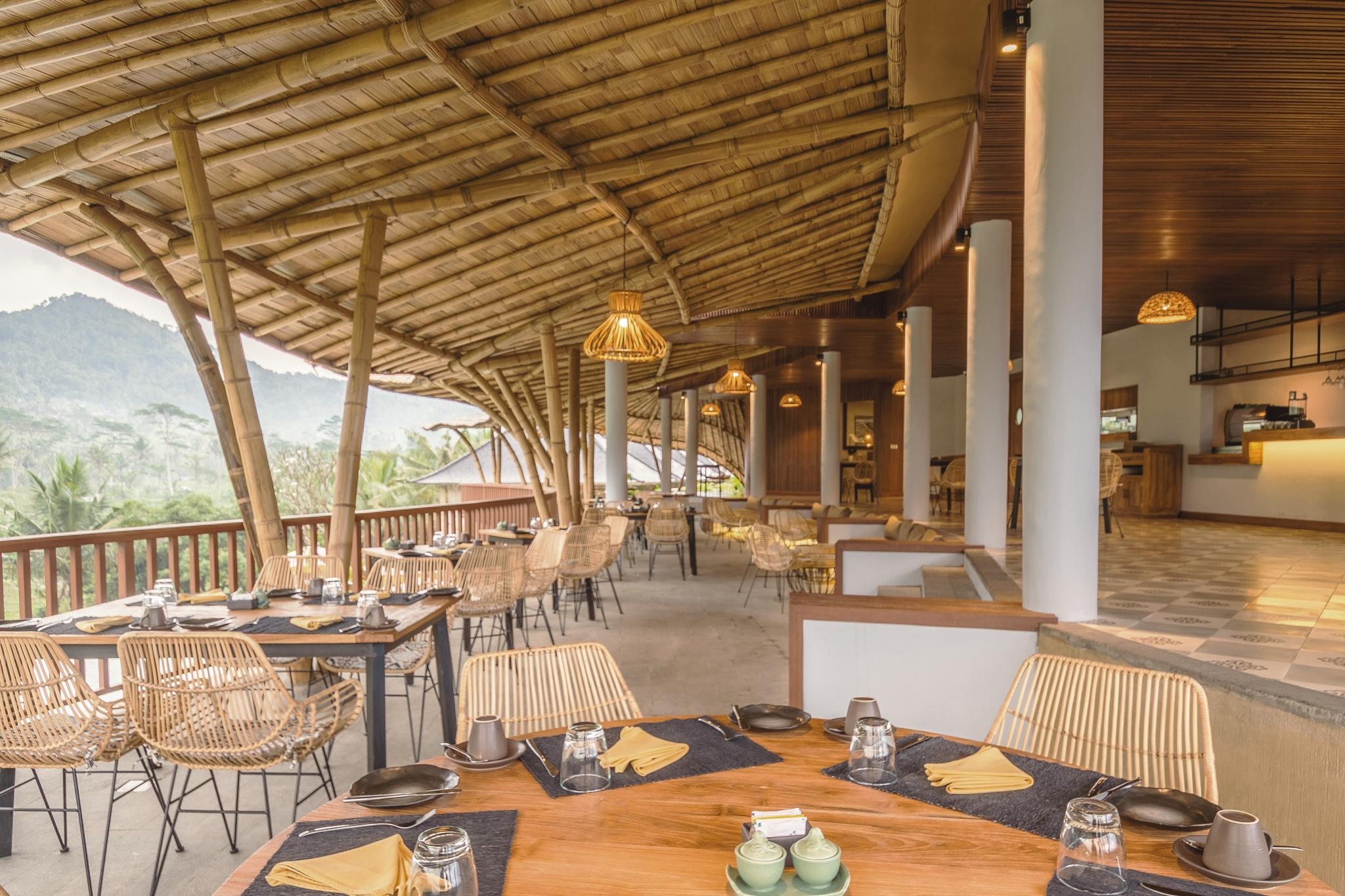 Wapa Di Ume Sidemen Hotel Sidemen  Exterior photo The restaurant at the resort