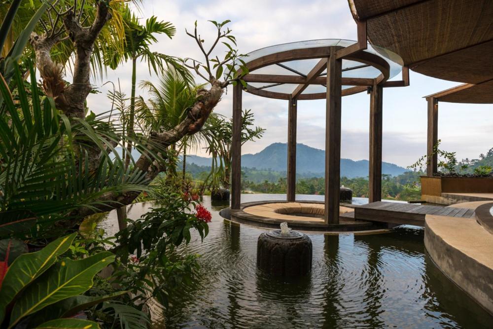 Wapa Di Ume Sidemen Hotel Sidemen  Exterior photo The resort's spa