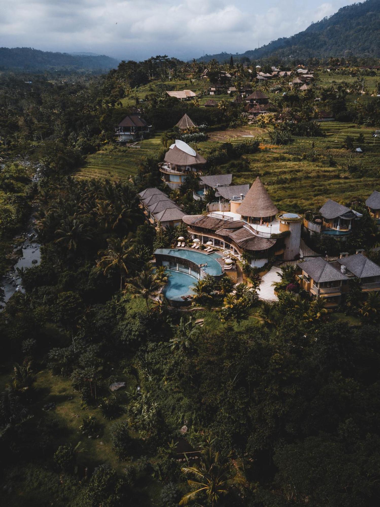 Wapa Di Ume Sidemen Hotel Sidemen  Exterior photo Aerial view of the resort